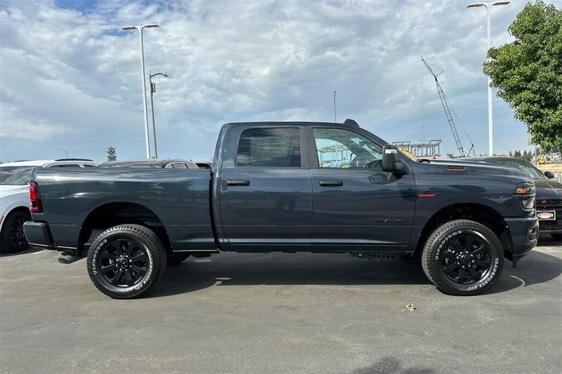 2026 Ram 2500 Big Horn photo 3