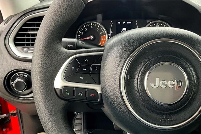 2021 Jeep Renegade SportImage 18