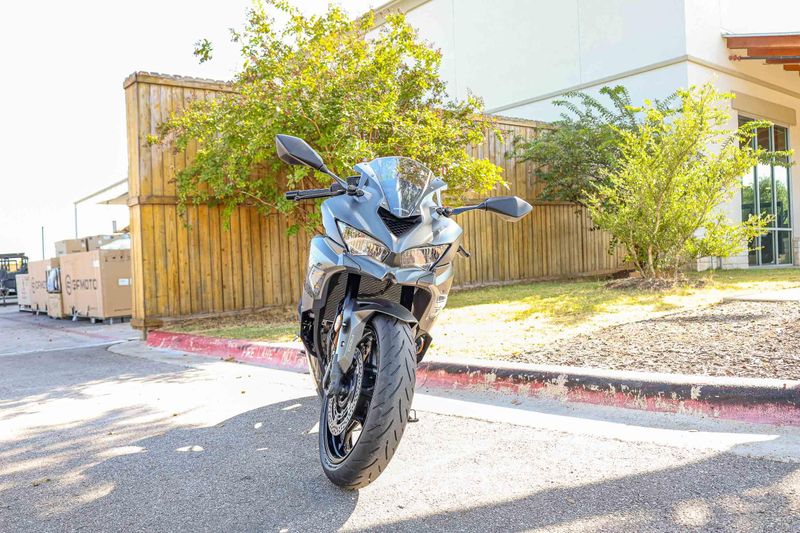 NEW 2026 KAWASAKI NINJA ZX4RR ABS Image 9