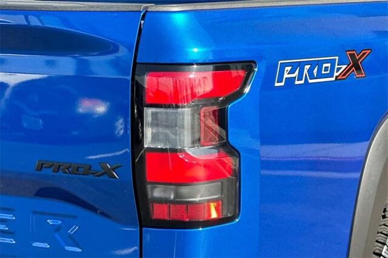 Used 2024 Nissan Frontier PRO-XImage 24