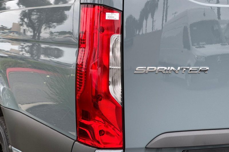 New 2026 Mercedes-Benz Sprinter 2500 Image 21