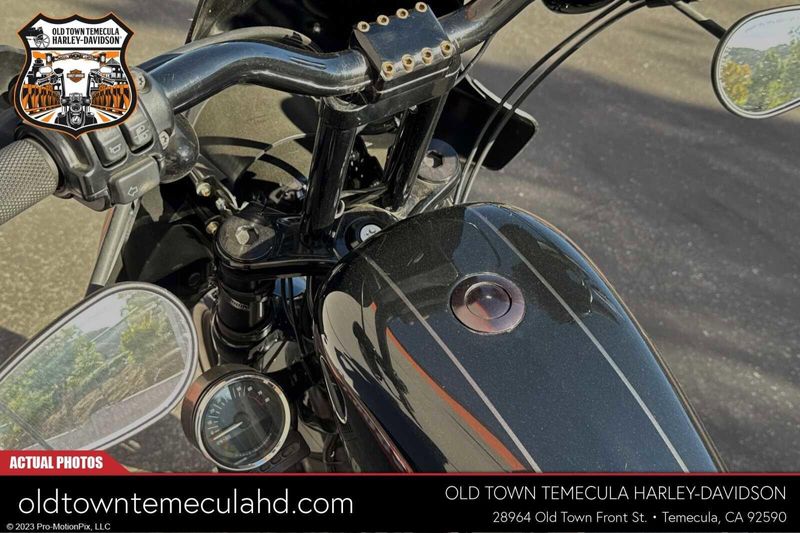 2016 Harley-Davidson Sportster in a BLACK W/PINSTRIPE exterior color. BMW Motorcycles of Temecula – Southern California (951) 506-6903 bmwmotorcyclesoftemecula.com 