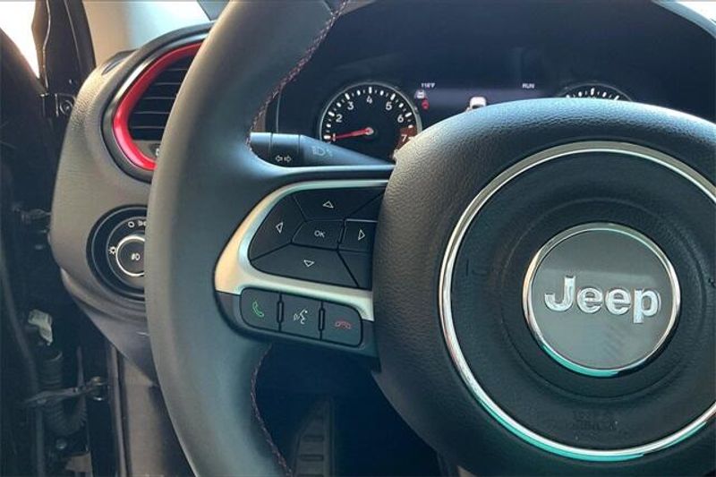 2023 Jeep Renegade TrailhawkImage 18