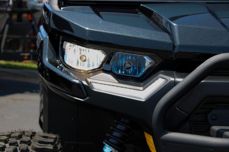 2025 Can-Am DEFENDER MAX LONE STAR HD10 STEALTH BLACK Image 26