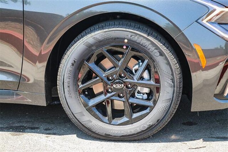 New 2026 Kia K5 LXSImage 28