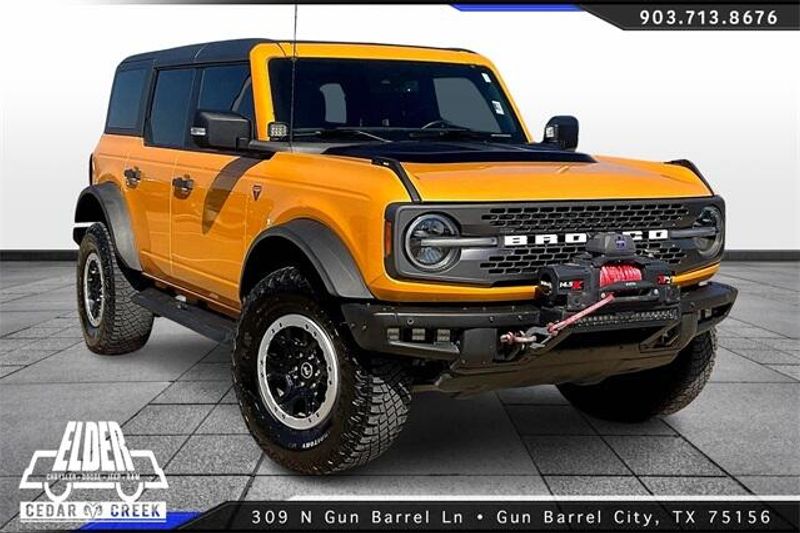 2022 Ford Bronco BadlandsImage 1