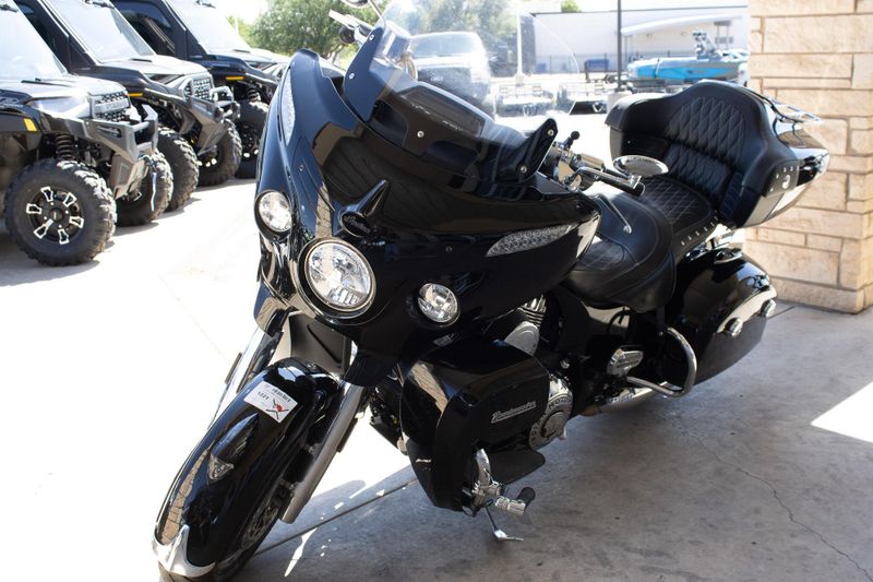 USED 2017 INDIAN MOTORCYCLE ROADMASTER BASE Image 5