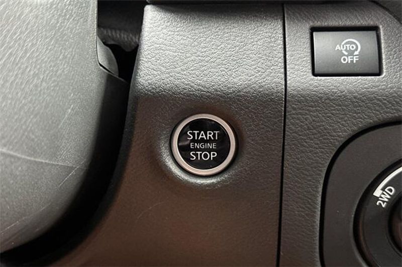 New 2025 Nissan Frontier PRO-4XImage 18