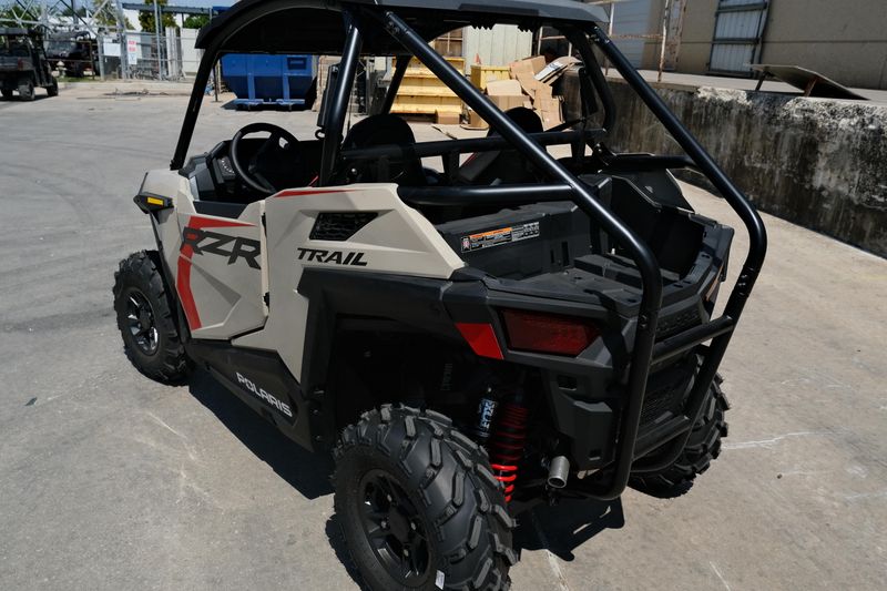 NEW 2026 POLARIS RZR TRAIL ULTIMATE Image 5