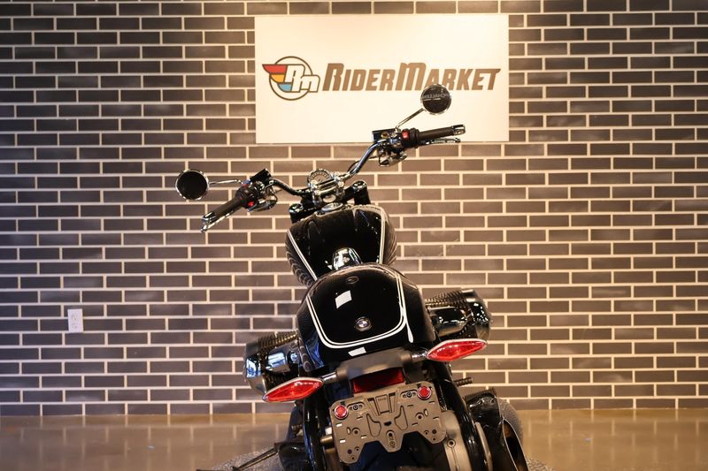 2021 BMW R 18 First Edition 