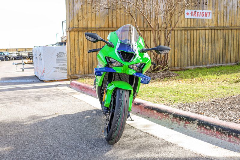 NEW 2026 KAWASAKI NINJA ZX10R ABS Image 11
