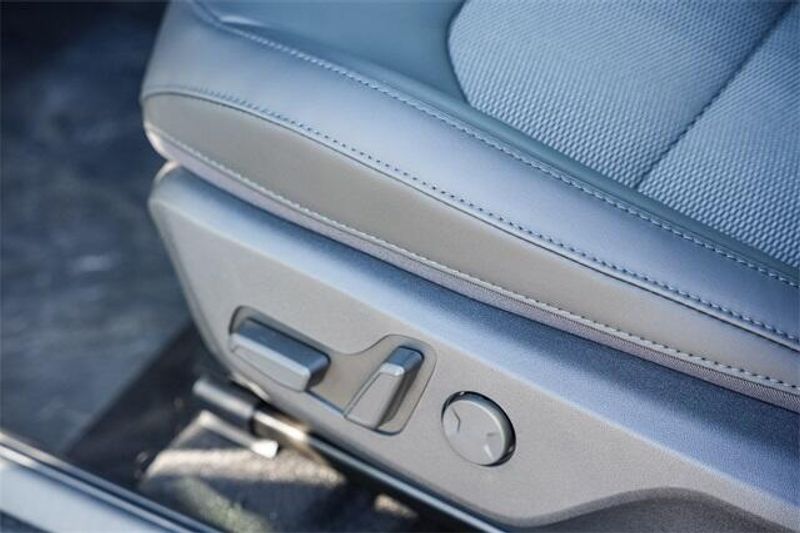 New 2025 Kia Niro EXImage 22