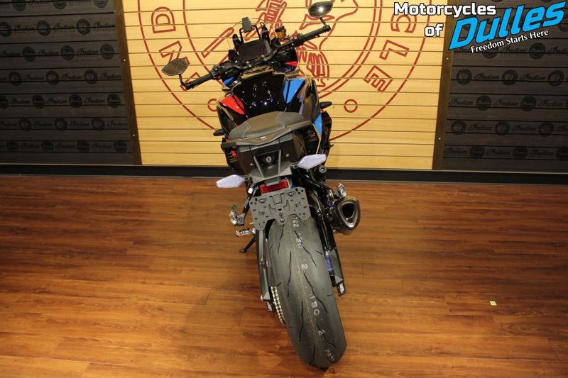 New 2026 BMW M1000XR Image 7