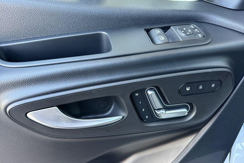 New 2026 Mercedes-Benz Sprinter 2500 Image 8