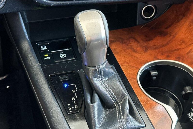 Used 2018 Lexus RX 350LImage 21