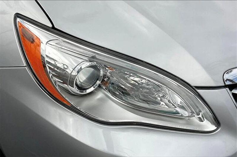 Used 2012 Chrysler 200 LimitedImage 27