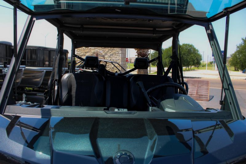 2025 Can-Am DEFENDER MAX LONE STAR HD10 STEALTH BLACK Image 3