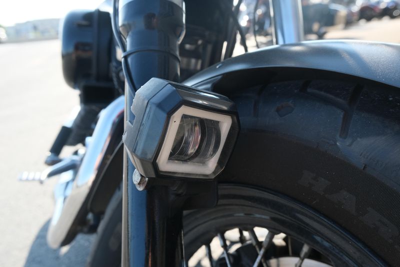 USED 2019 HARLEY SPORTSTER 1200 CUSTOM Image 11