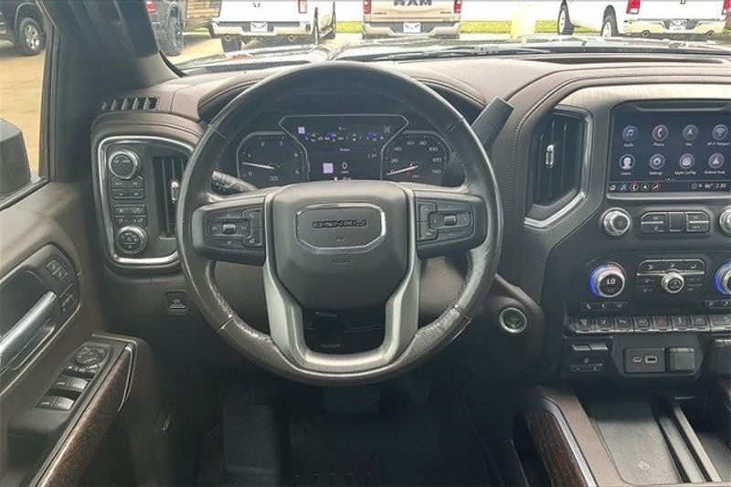 2022 GMC Sierra 2500HD DenaliImage 5