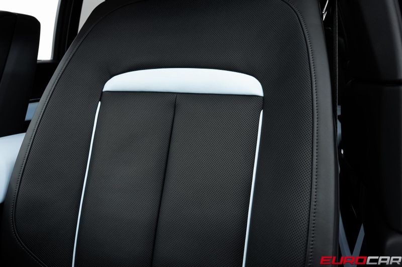 Used 2024 Rolls-Royce Cullinan *BESPOKE INTERIOR * SHOOTING STAR HEADLINER*Image 38
