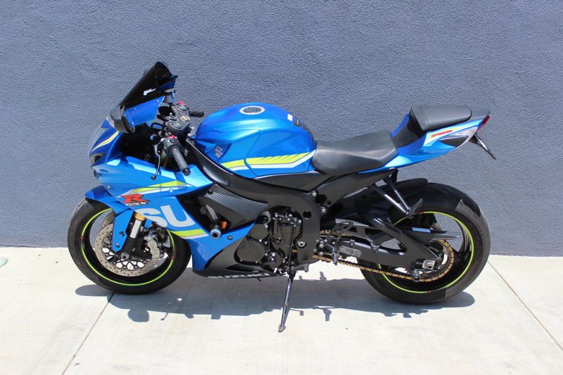 2017 Suzuki GSX-R750L7 CA Image 5