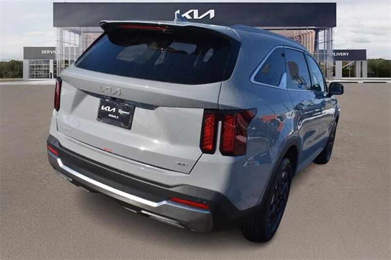 New 2026 Kia Sorento SImage 4