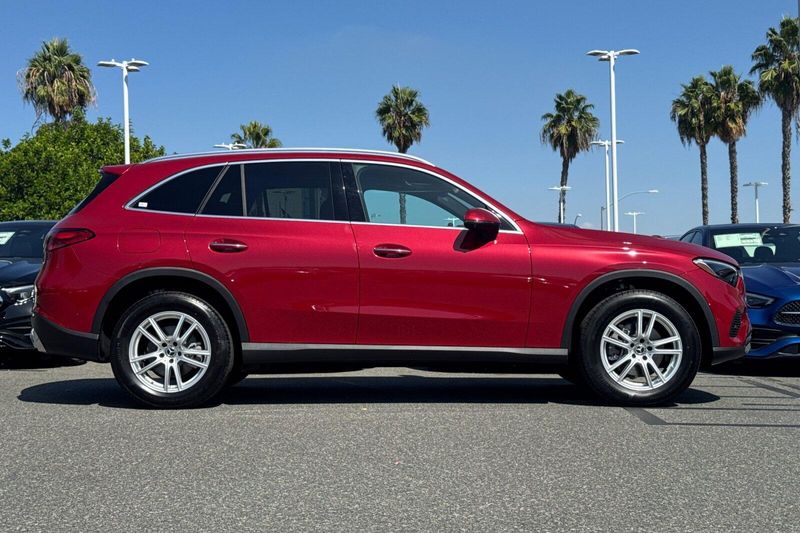 New 2026 Mercedes-Benz GLC-Class GLCGLC 300Image 3