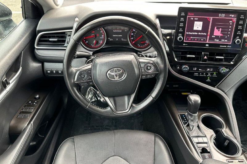 Used 2023 Toyota Camry XSE V6Image 13