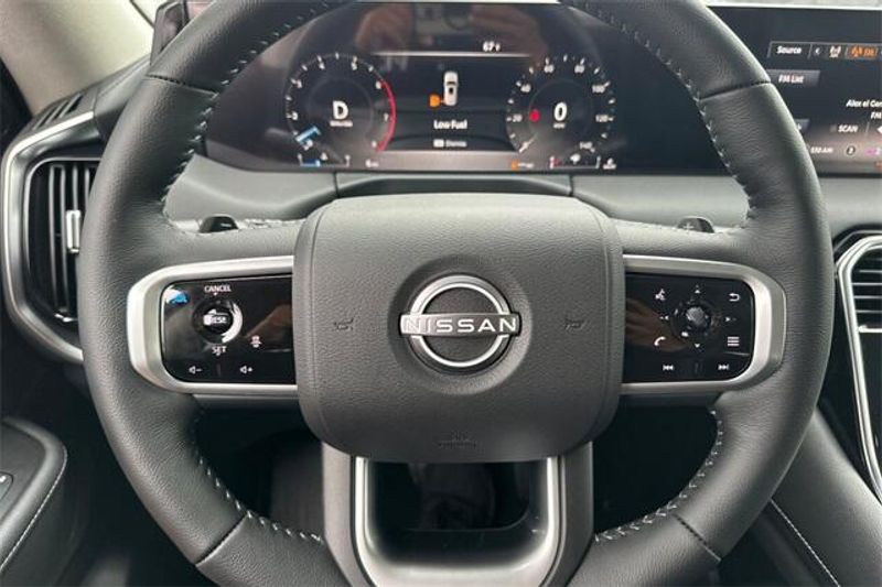 New 2025 Nissan Armada SVImage 21