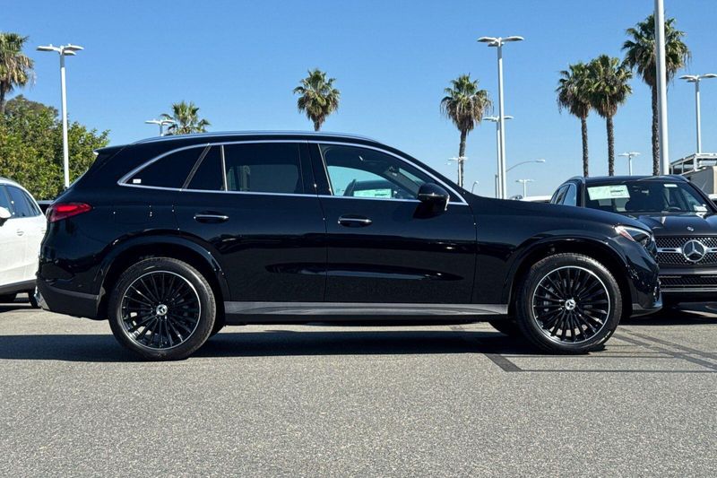 New 2026 Mercedes-Benz GLC-Class GLCGLC 300Image 4