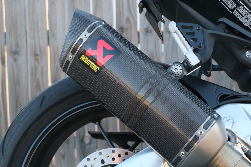 USED 2020 APRILIA TUONO V4 1100 FACTORY Image 15