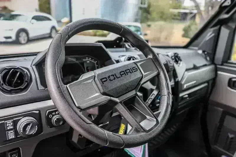 NEW 2025 POLARIS RANGER CREW XD 1500 NORTHSTAR EDITION ULTIMATE Image 14