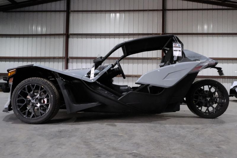 2024 Polaris SLINGSHOT SL AUTODRIVE OCEAN GRAYImage 21