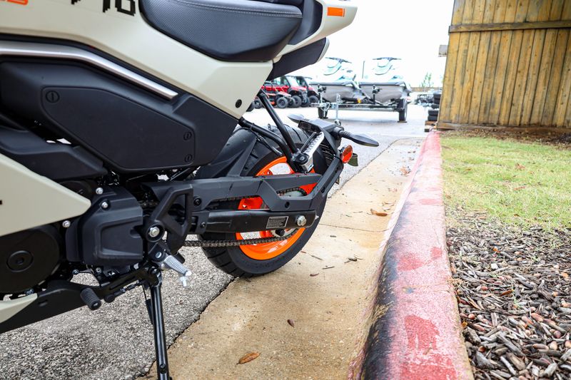 NEW 2026 CFMOTO PAPIO SS Image 10