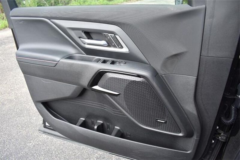 2024 Chevrolet Silverado EV RSTImage 35