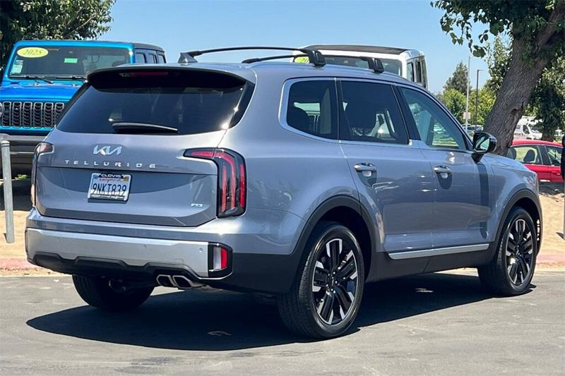 2024 Kia Telluride SX Prestige photo 4