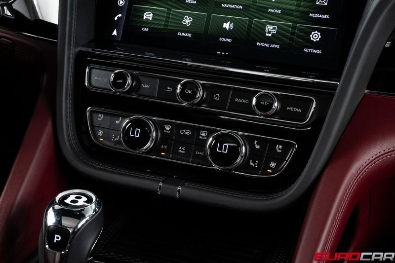 Used 2023 Bentley Bentayga *FRONT SEAT COMFORT SPEC*Image 29