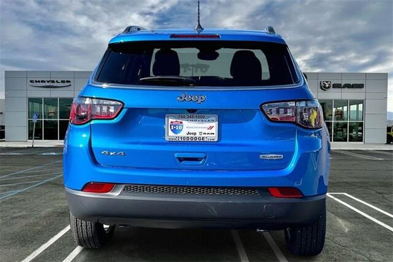 New 2026 Jeep Compass Latitude Altitude 4x4Image 3