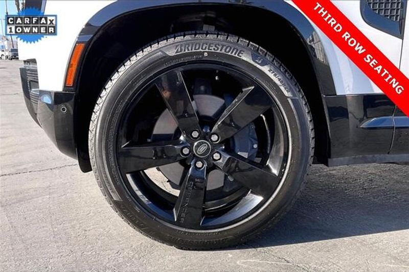 Used 2024 Land Rover Defender X-Dynamic SEImage 8