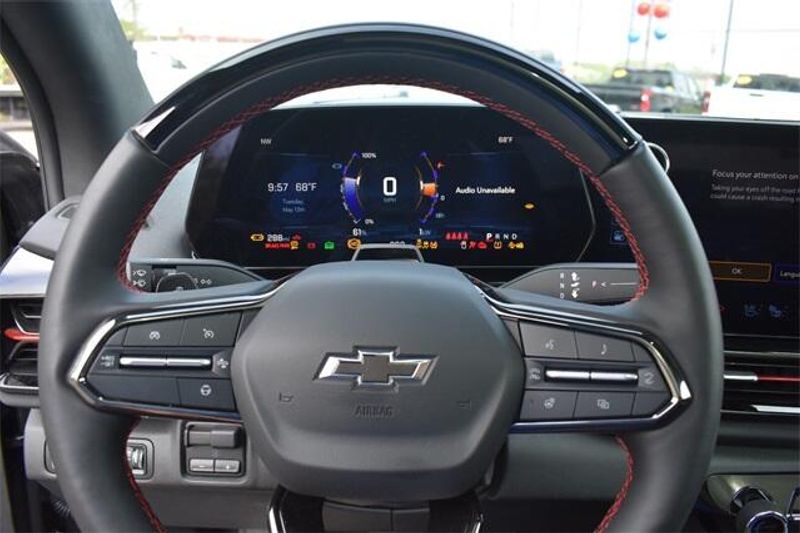 2024 Chevrolet Silverado EV RSTImage 30