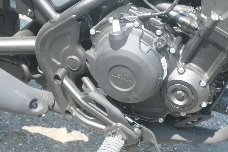 2025 Honda REBEL 500 ABS MATTE BLACK METALLIC Image 12
