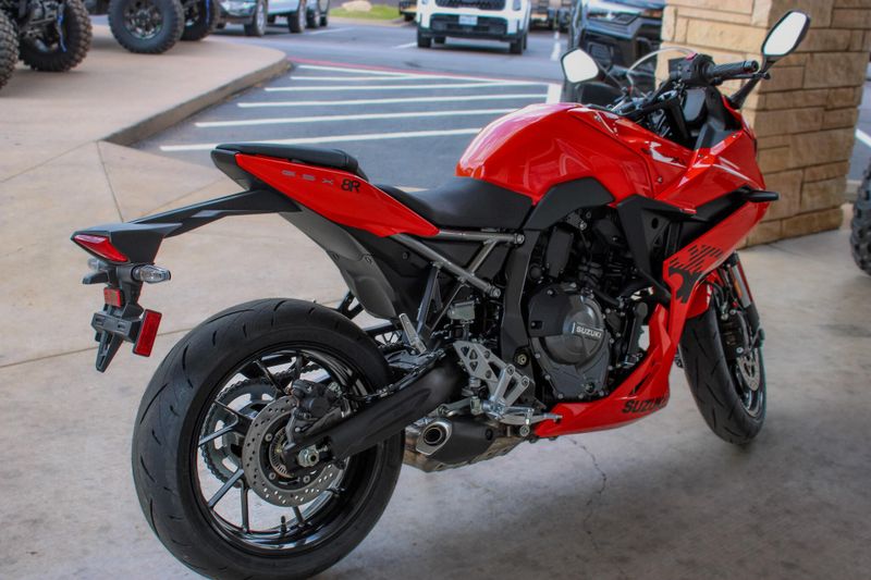 NEW 2026 SUZUKI GSX-8R Image 3