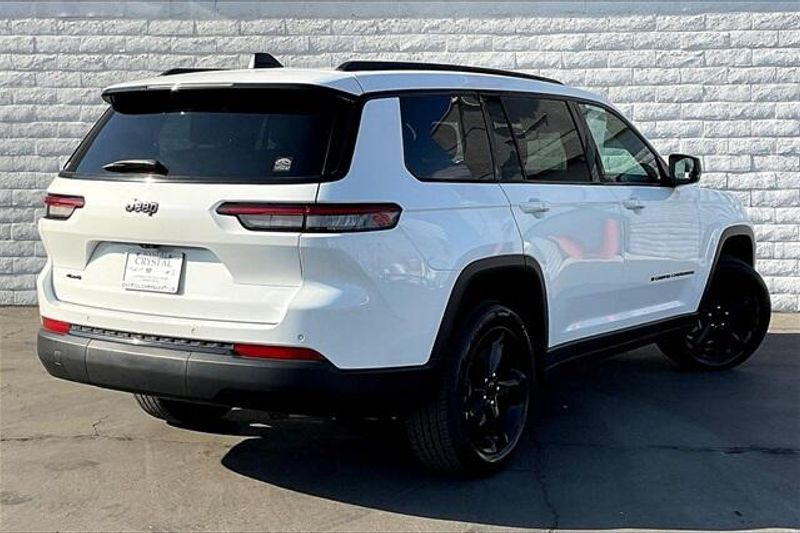 2023 Jeep Grand Cherokee L AltitudeImage 13