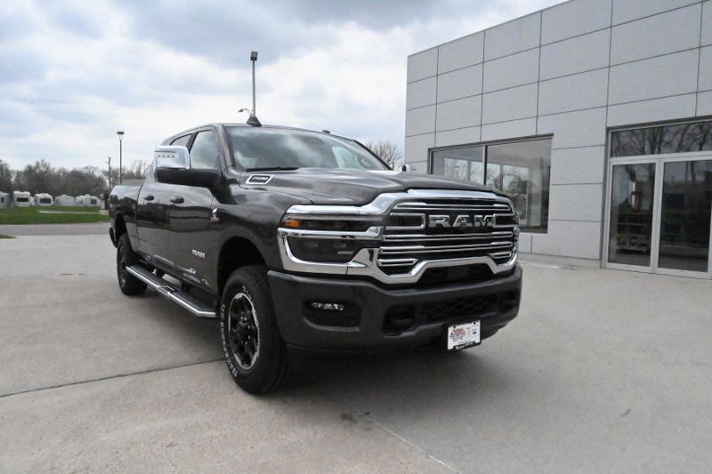 2025 RAM 2500 LaramieImage 2