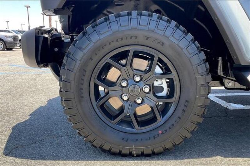 2025 Jeep Gladiator High Tide 4x4Image 10