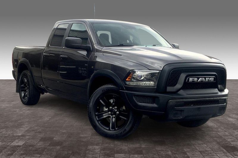 2021 Ram 1500 Classic Warlock photo 3