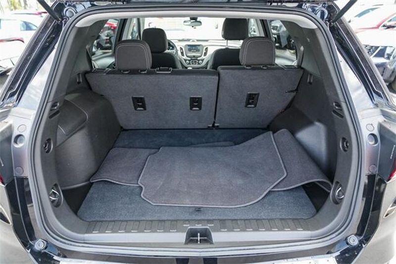 2022 Chevrolet Equinox LSImage 26