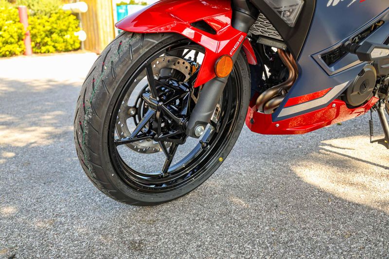 NEW 2026 KAWASAKI NINJA 500 SE ABS Image 4