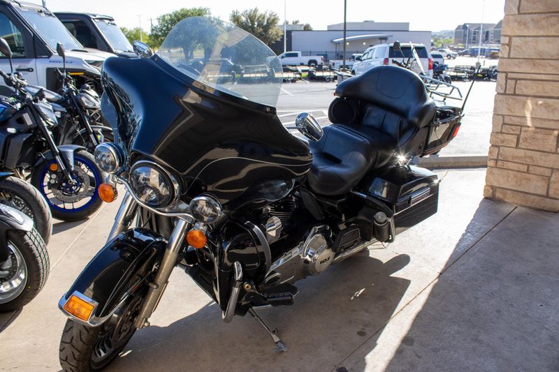 USED 2013 HARLEY ELECTRA GLIDE ULTRA LIMITED Image 5