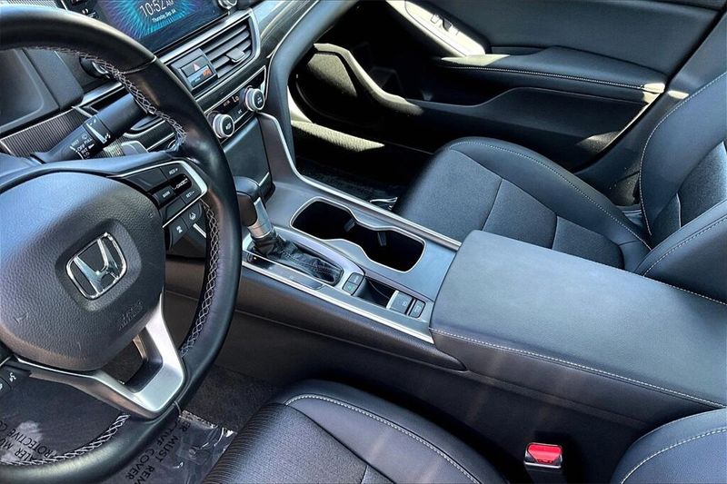 Used 2020 Honda Accord SportImage 10